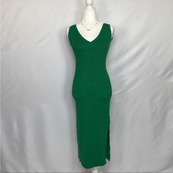 House of Harlow 1960 Dresses & Skirts - House of Harlow 1960 Green Midi Dress